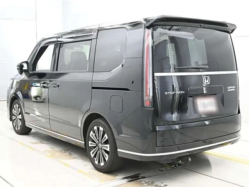 HONDA STEP WAGON 2023