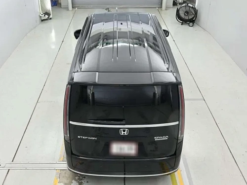 HONDA STEP WAGON 2023